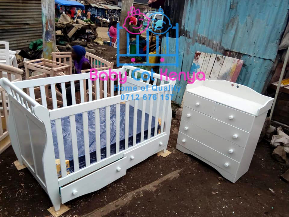 Baby cot outlet and drawers